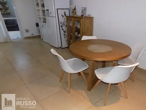 Depto Tipo Casa 4 ambientes con 2 baños
