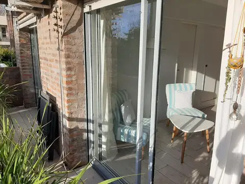 3 De Febrero 400, Piso 2