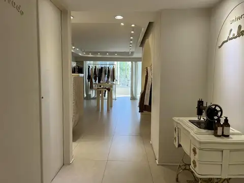 Oficina en Palermo Hollywood - Edificio Mirastar - Seguridad 24 hs - Cochera