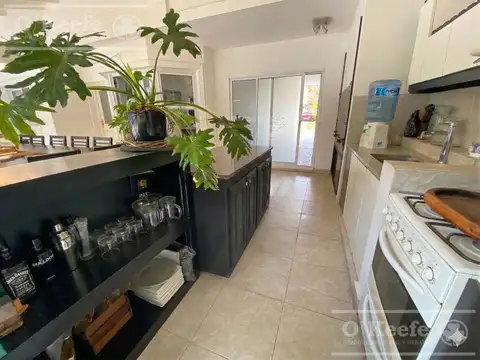 Casa en Venta en Abril Club De Campo, USD 550.000