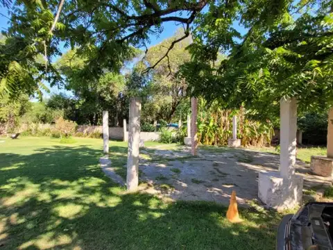 Casa en Venta con 6 cocheras
