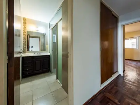 Bv. Presidente Dr. Arturo U. Illia 357