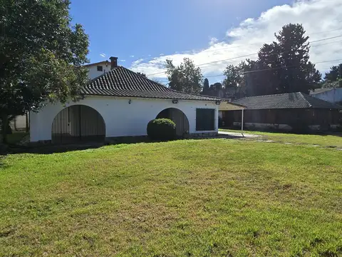 Quinta en Venta en Luis Guillon, USD 320.000