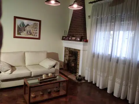 Casa en Venta al Oeste