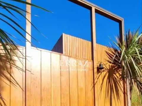 Casa 4 ambientes con 4 baños