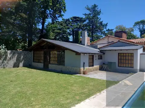 Casa/quincho en venta Barrio Montemar