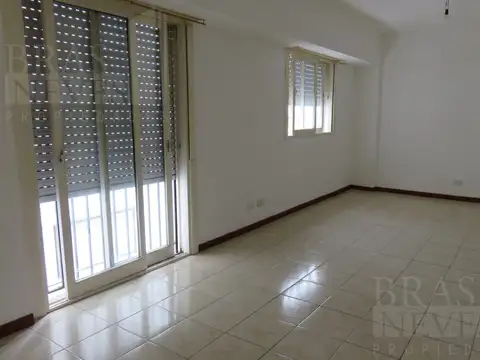 Monoambiente DIVINO en MUNRO (prox. estación, Av. Mitre y Velez Sarsfield)