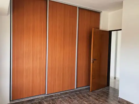 Departamento en Alquiler en Villa Luro, $ 870.000