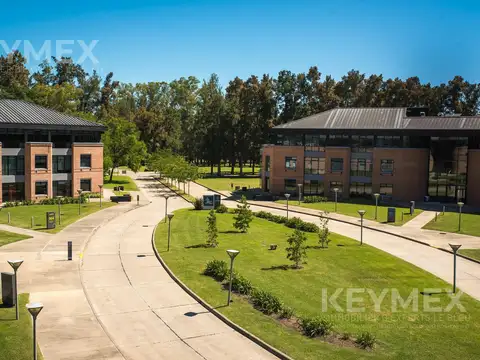 Alquiler Oficina 77m2 | con 1 Cochera | Parque Austral Km 50