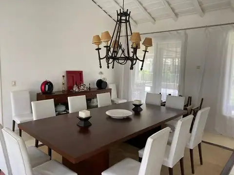 Casa en Venta en La Barra, USD 1.450.000