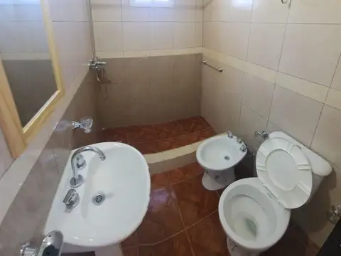 Depto Tipo Casa en Alquiler en Libertad, $ 370.000