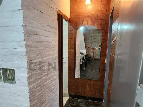 Venta de Casa 4 Ambientes con Pileta + Departamento de 2 Ambientes - San Justo, La Matanza