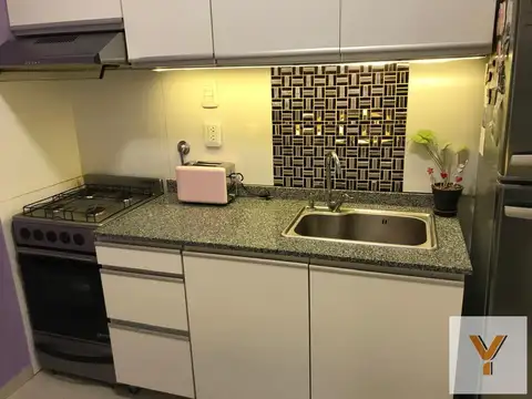 Casa en venta - 3 Dormitorios 6 Baños - Morón