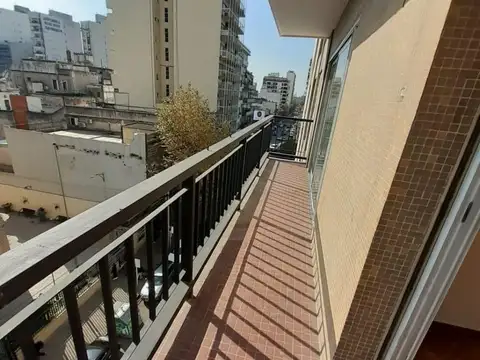 Departamento 6 ambientes con 3 baños