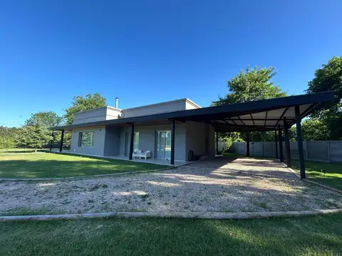 Venta - Casa - Barrio Parque La Verdad - Exaltación de la Cruz