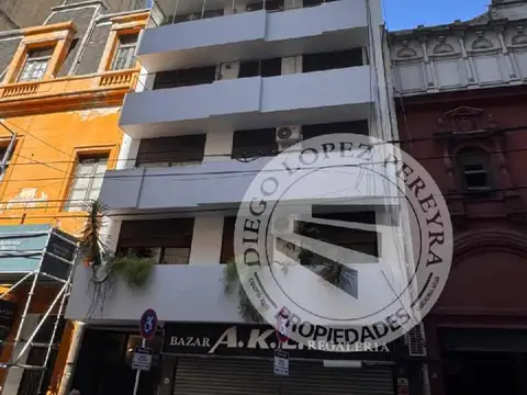 Dpto 2amb en pleno Centro Porteño, ideal estudiantes