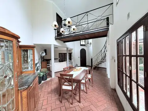 Casa en Venta al Este