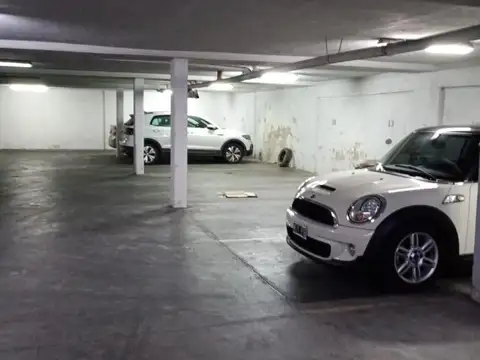 Cochera en Venta Fija