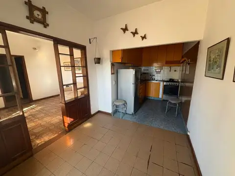 Depto Tipo Casa en Venta de 6 ambientes