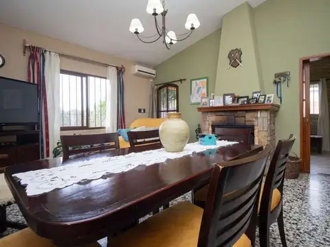 VENTA CASA SALINAS 3 DORM., PISCINA Y APARTAMENTO