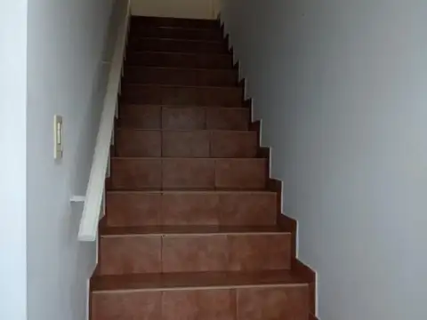 Depto Tipo Casa en Venta de 2 ambientes