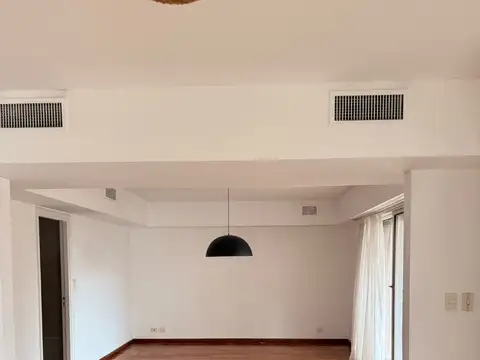 Departamento en Alquiler de 4 ambientes