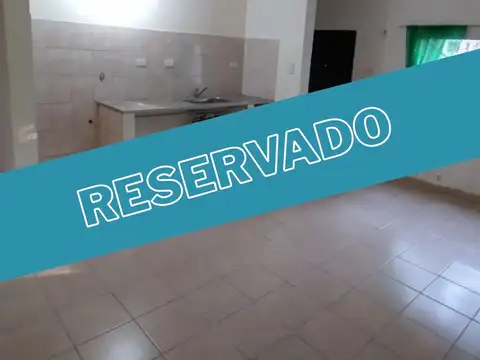 ALQUILER PH AL FRENTE 2 AMBIENTES - SIN EXPENSAS!