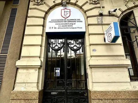 Casa Monoambiente con 8 baños