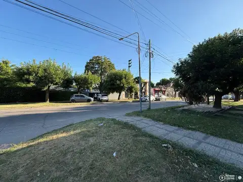 Casa quinta en venta en Francisco Alvarez CENTRO