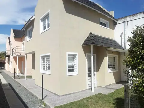 Casa - Turdera