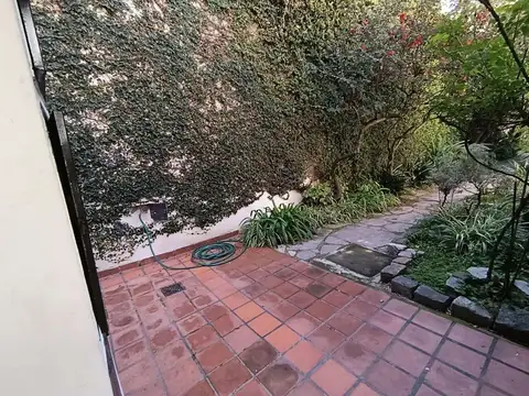 Depto Tipo Casa en Venta 41 años