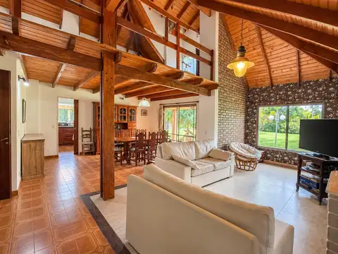 Casa en Venta en Funes, USD 290.000
