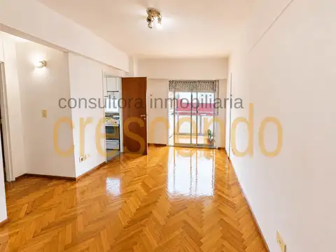 Sarmiento 3300, Piso 4