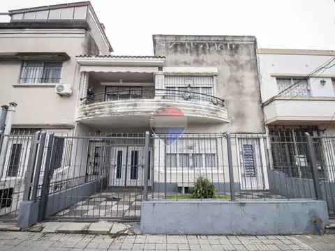 VENTA CASA LA BLANQUEADA 3 DORM MAS 1 SERV 2 BAÑOS