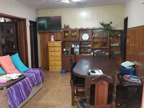 Casa en Venta en Quilmes Oeste, USD 120.000