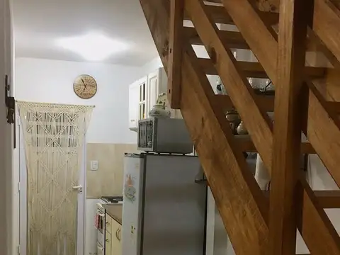 Depto Tipo Casa 3 ambientes con 2 baños