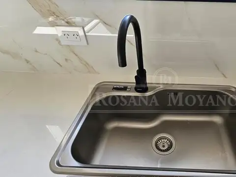 Casa 4 ambientes con 4 baños