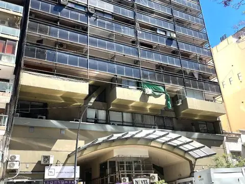 Monoambiente a Reciclar - Av Santa Fe | Piso 12 Luminoso