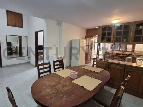 CASA EN VENTA – BARRIO JUNIORS – ASUNCIÓN 576