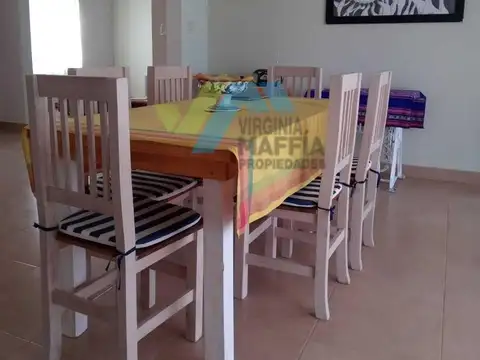 Casa en Alquiler de 3 dormitorios