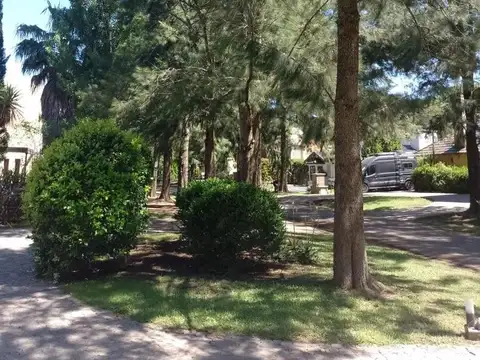 Casa 4 ambientes con 4 baños