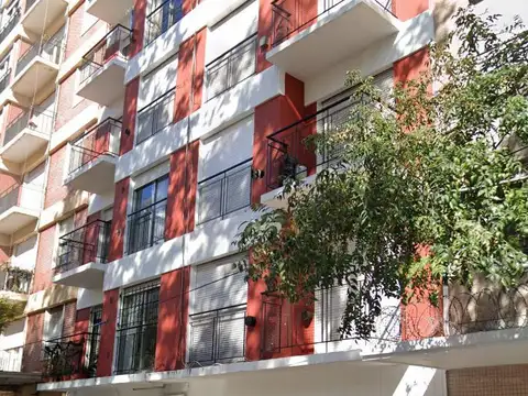 Bolívar e/ San Luis y Córdoba