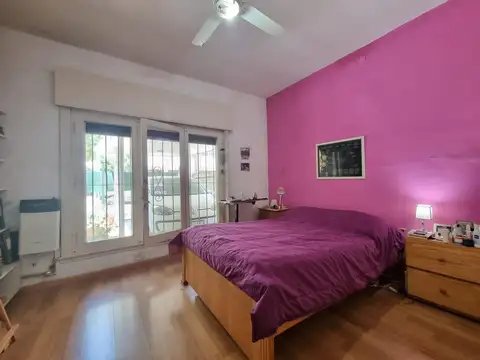 PH de 4 ambientes con doble cochera y Jardín, Florida Oeste