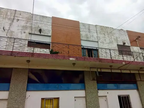 Depto Tipo Casa en Venta de 6 ambientes