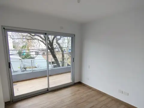 Martin Rodriguez 1200, Piso 2