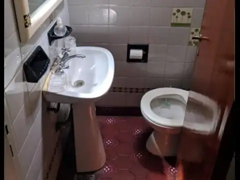 Depto Tipo Casa en Venta al Este