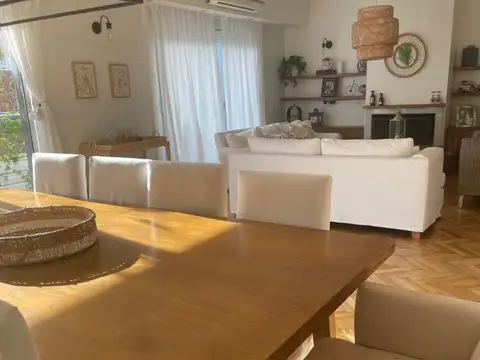 Departamento en Venta de 4 dormitorios