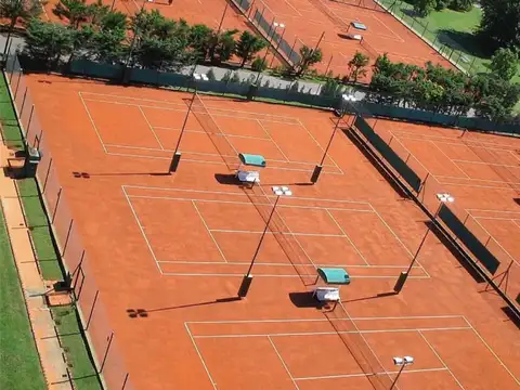 Lote Interno en Venta - Náutico Escobar C.C