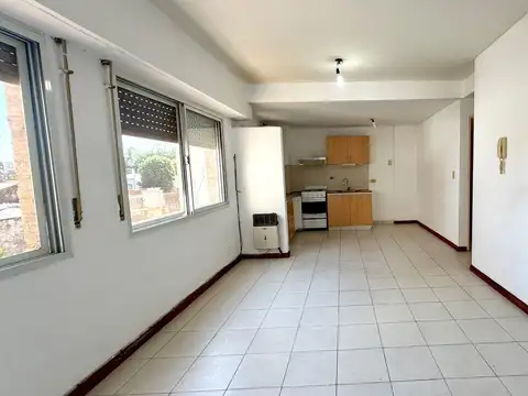 Riobamba 100, Piso 02