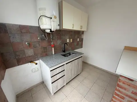 Depto Tipo Casa en Alquiler 20 años